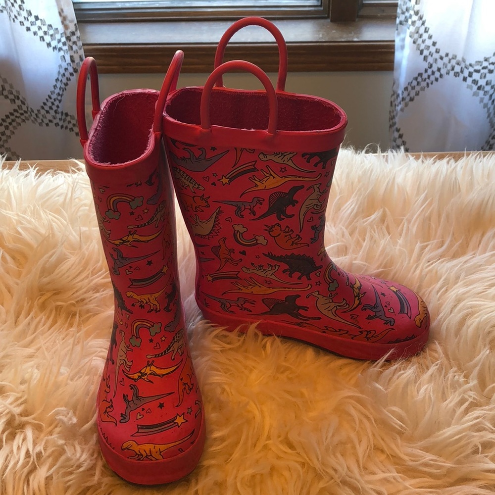 Size 9 pink dinosaur rain boots